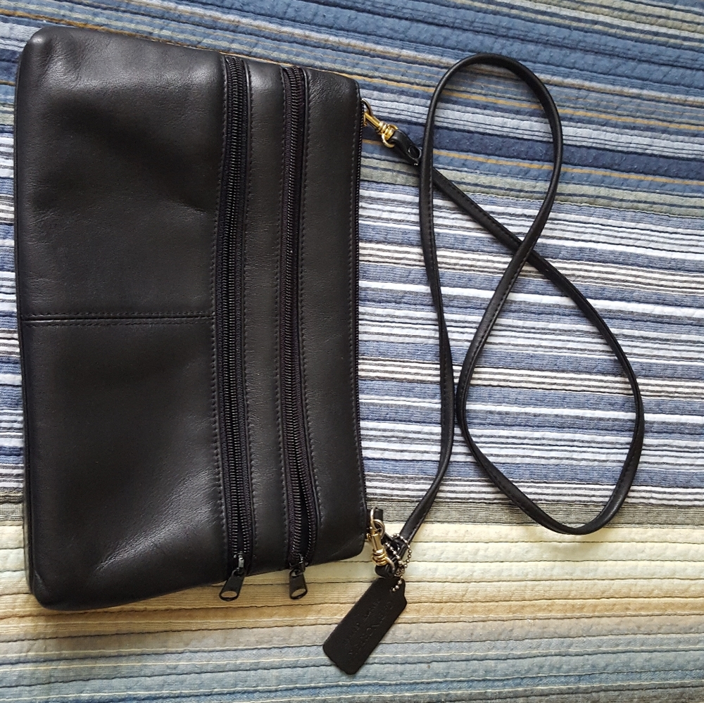 Cabincreek black genuiene leather bag